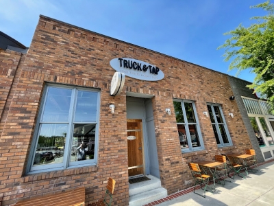 The Breaded Pig at Truck and Tap Duluth