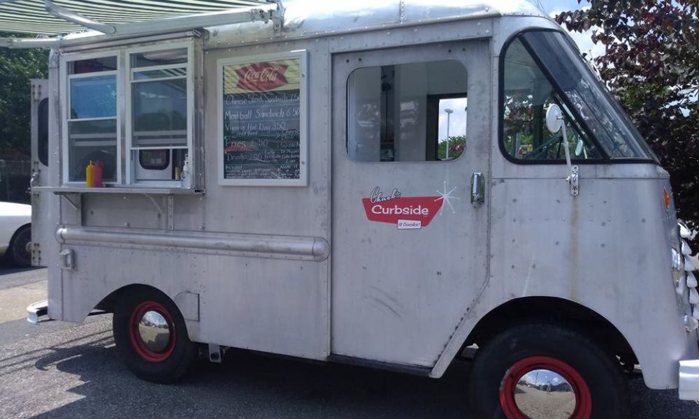 Chuck's Curbside Cheesesteaks