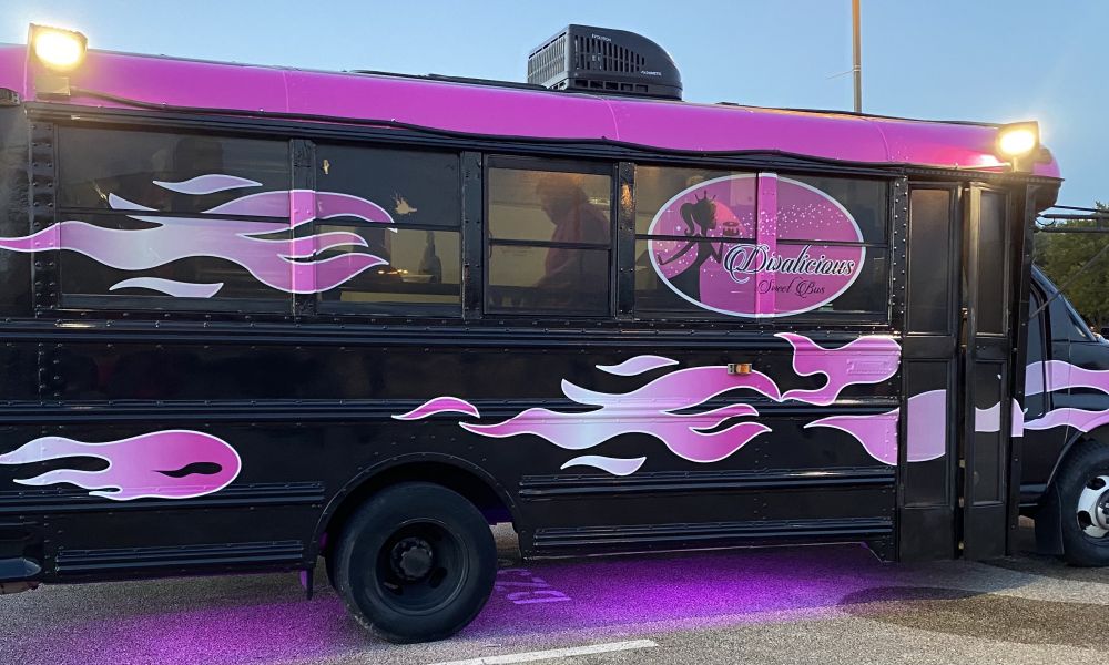 Divalicious Sweet Bus