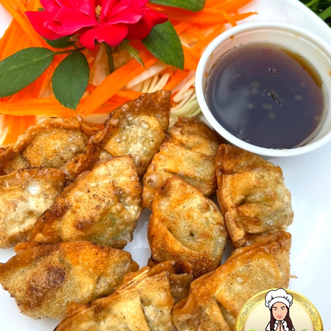 MINT'S KITCHEN LLC Catering Dallas Food Truck Connector