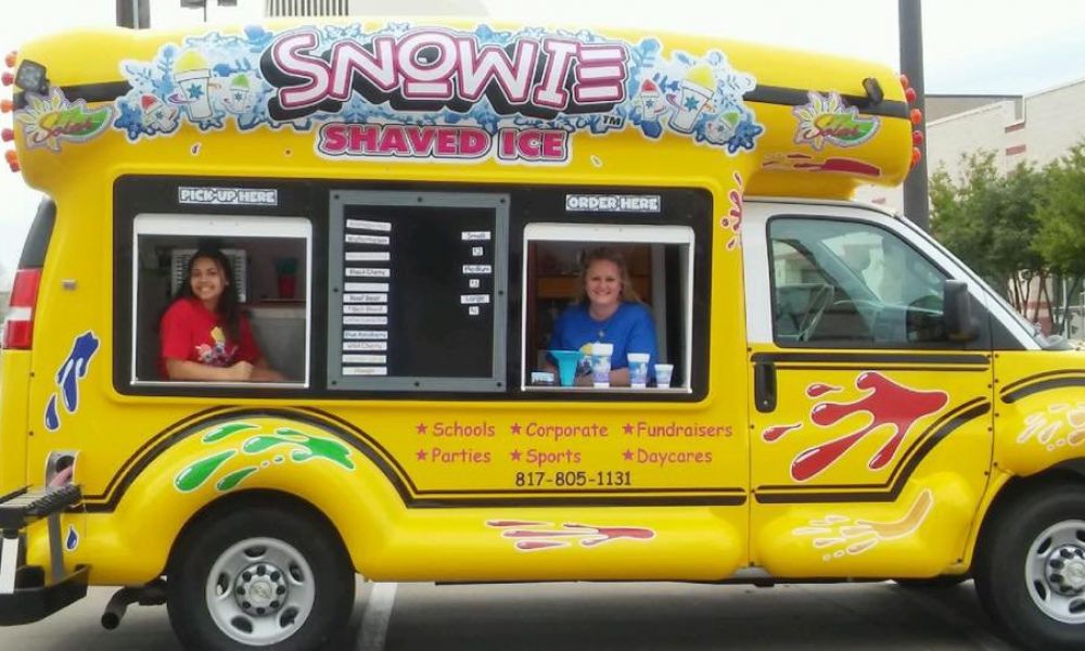 SnowieBus DFW