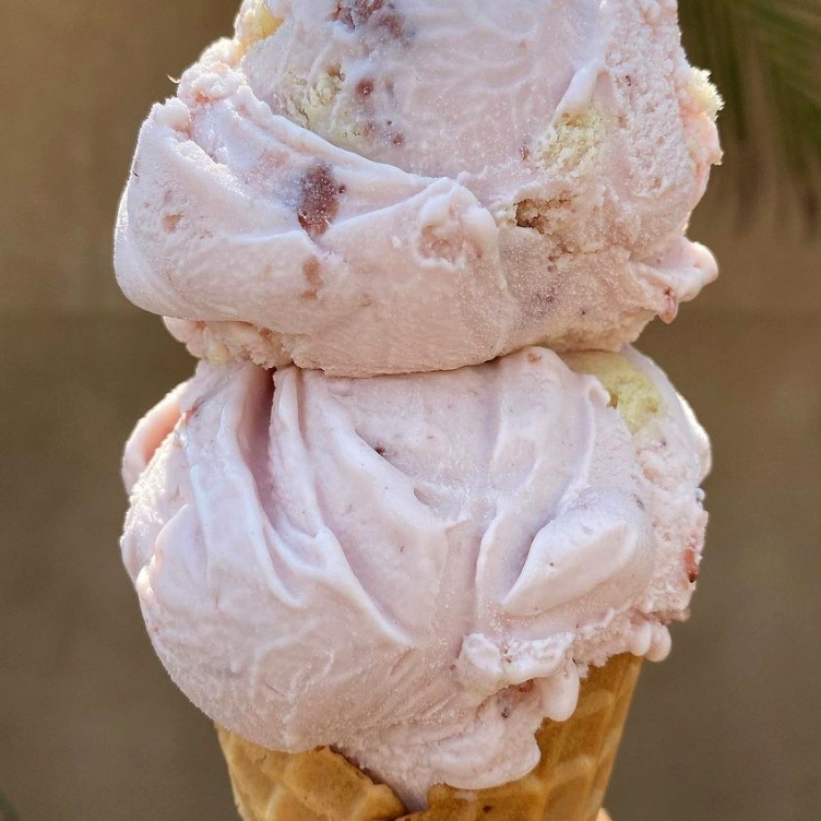 Double Scoop (Cup or Cone)