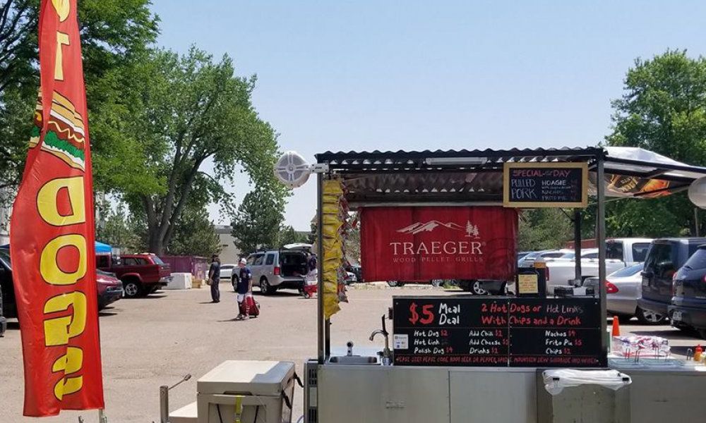 Steady Smoking BBQ & Hot Dog Cart