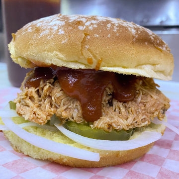 Pulled Chicken Sandwich or Plate
