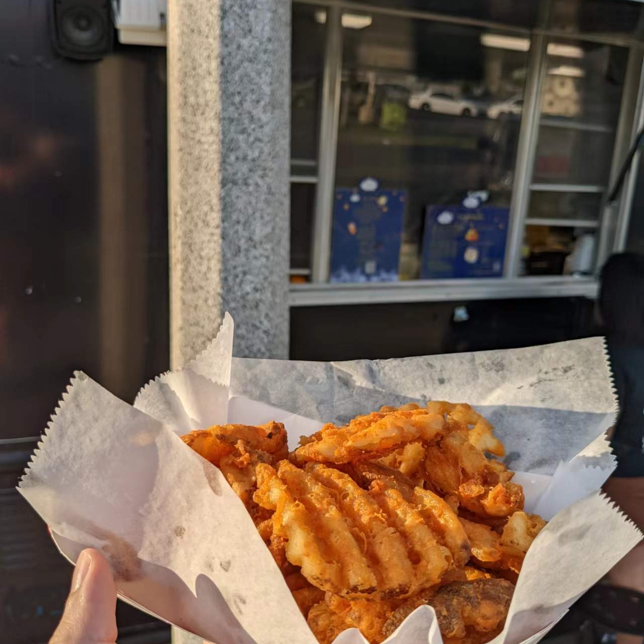 Waffle fries 