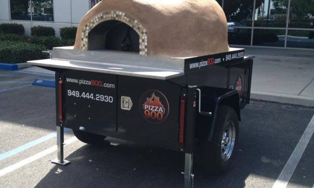 Pizza 900 Mobile Wood Fired Italian Pizzeria