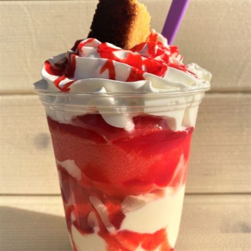 STRAWBERRY SHORTCAKE GELATI