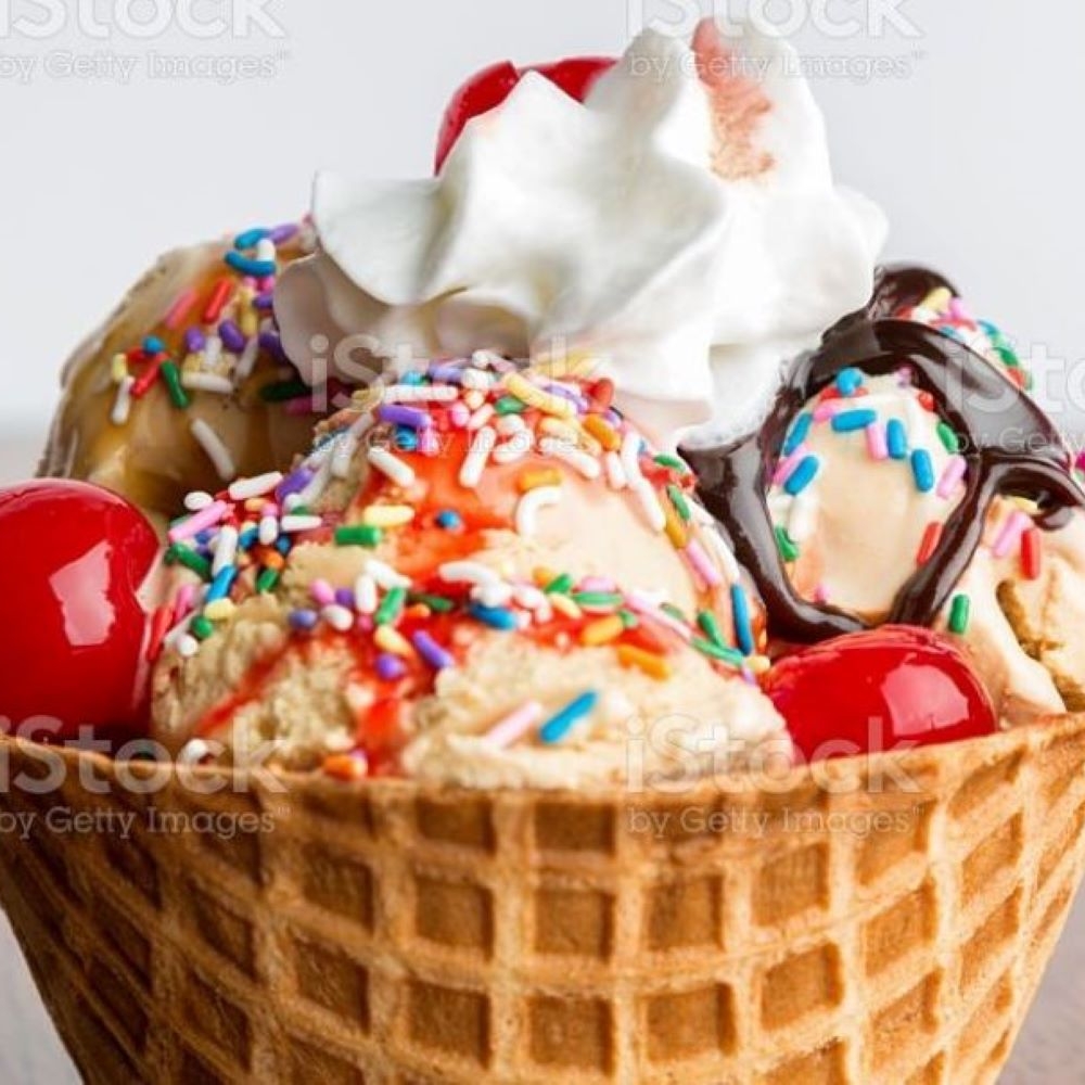 ICE CREAM SUNDAE